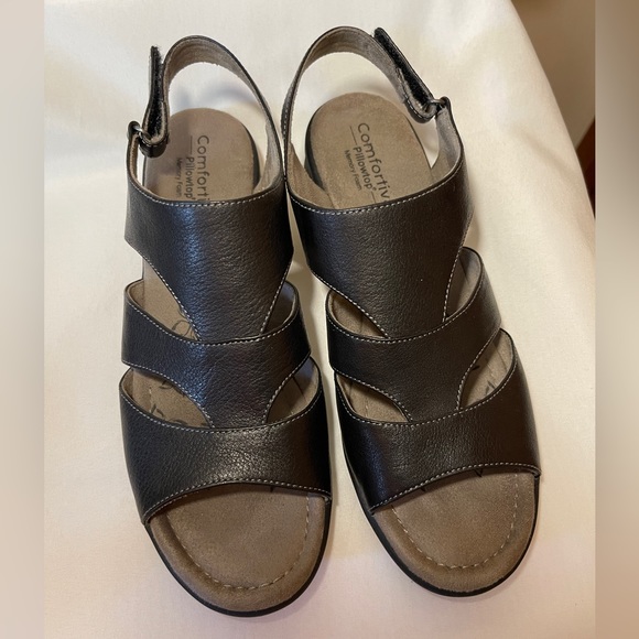 Comfortiva PARMA Leather Sandals Black size 10 Memory Foam Pillowtop Pre-owned - Picture 7 of 9